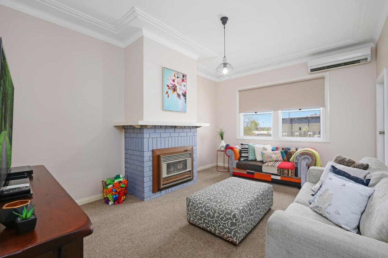 King'S Park Villa Tamworth Luaran gambar